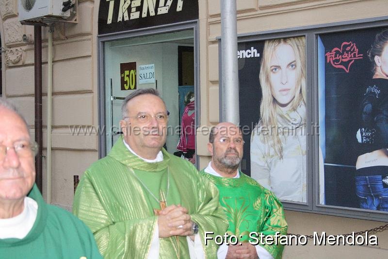 2009IMG_7020.JPG - Concelebrazione Eucaristica presideuta da S.E. Mons. Francesco Montenegro, Arcivescovo di Agrigento (2009)